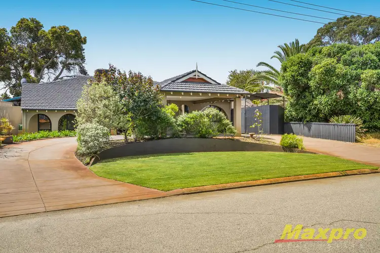 31 Coniston Way, Ferndale WA 6148
