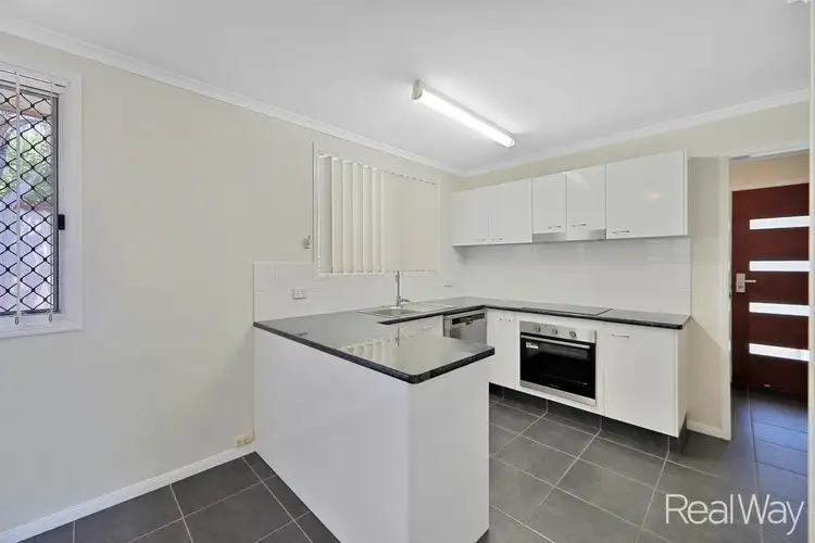 Fifth view of Homely house listing, 2 Ferny Avenue, Avoca QLD 4670