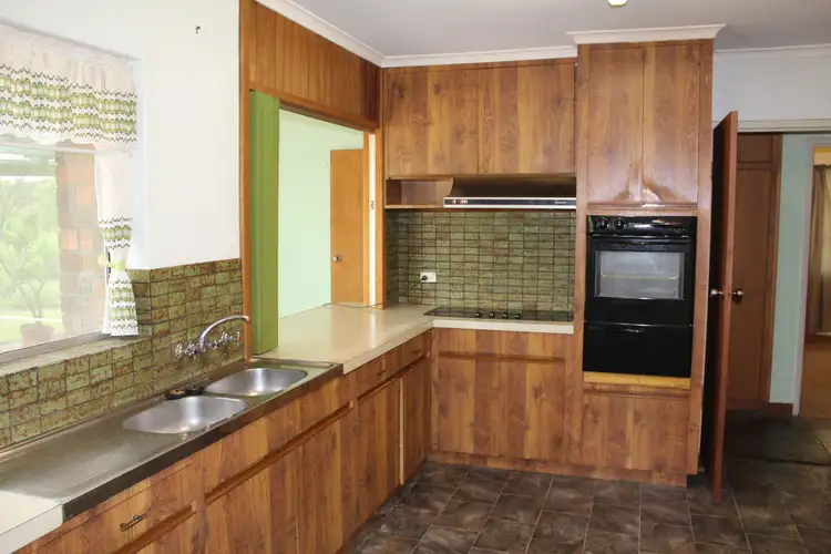 Fourth view of Homely house listing, 25 Beare Street, Clare SA 5453