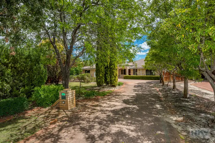 14 Taittinger Grove, The Vines WA 6069