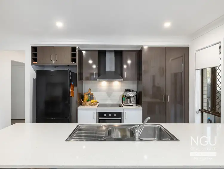 Second view of Homely house listing, 75 Aberdeen Circuit, Spring Mountain QLD 4300