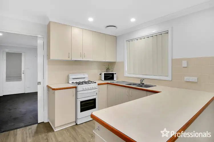 Fifth view of Homely house listing, 7 Willang Crescent, Glenfield Park NSW 2650