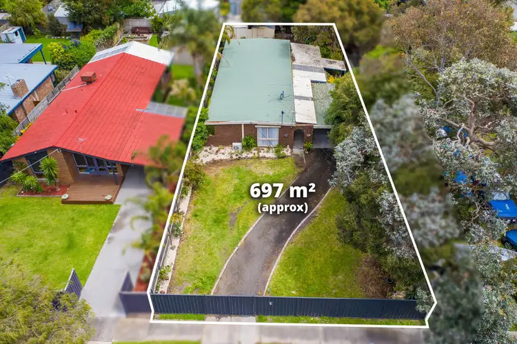 15 Sussex Crescent, Seaford VIC 3198