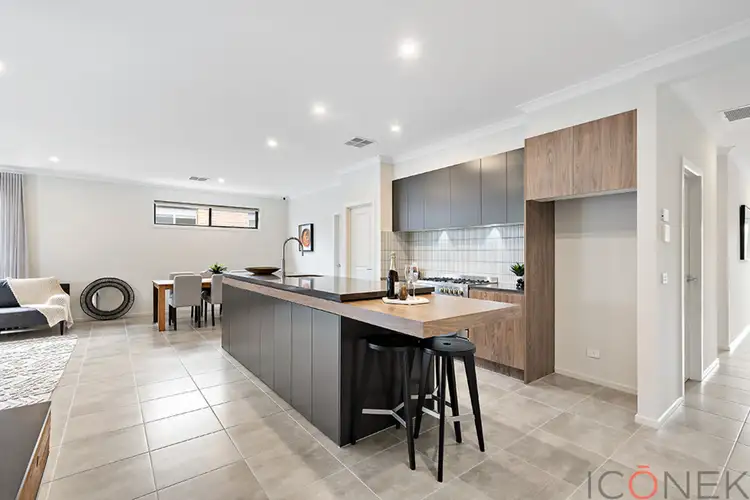 Fourth view of Homely house listing, 10 Listington Way, Wollert VIC 3750