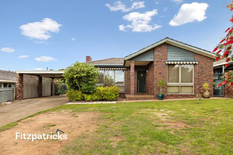 4 Sherwood Avenue, Kooringal NSW 2650