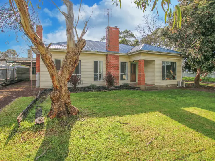 90 Dowling Street, Mortlake VIC 3272
