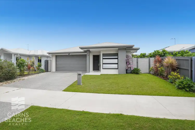 27 Conical Close, Trinity Beach QLD 4879