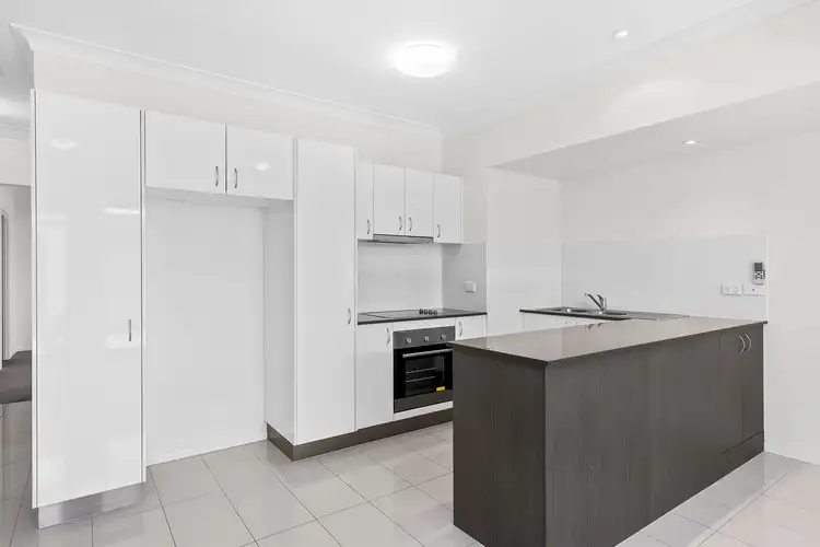 Second view of Homely unit listing, 4/11 Cottenham Street, Fairfield QLD 4103