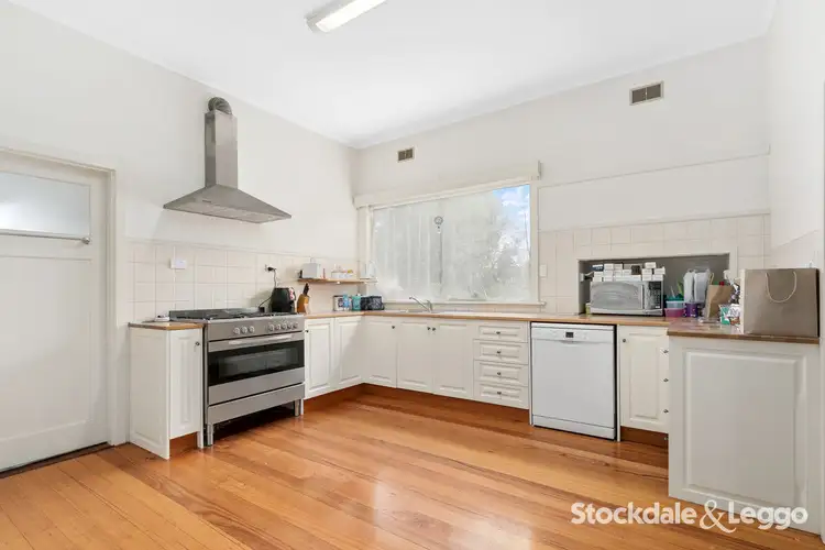 26 Hopetoun Avenue, Morwell VIC 3840