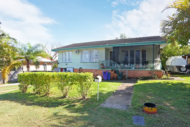 18 Gledson Street, North Booval QLD 4304