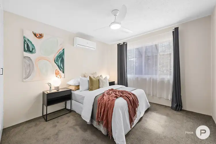 2/334 Cornwall Street, Greenslopes QLD 4120