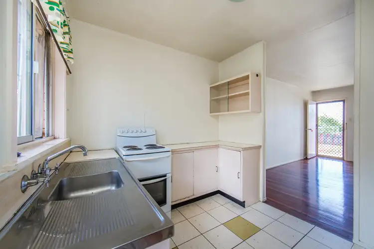 Third view of Homely unit listing, 3/10 Kelso Street, Chermside QLD 4032