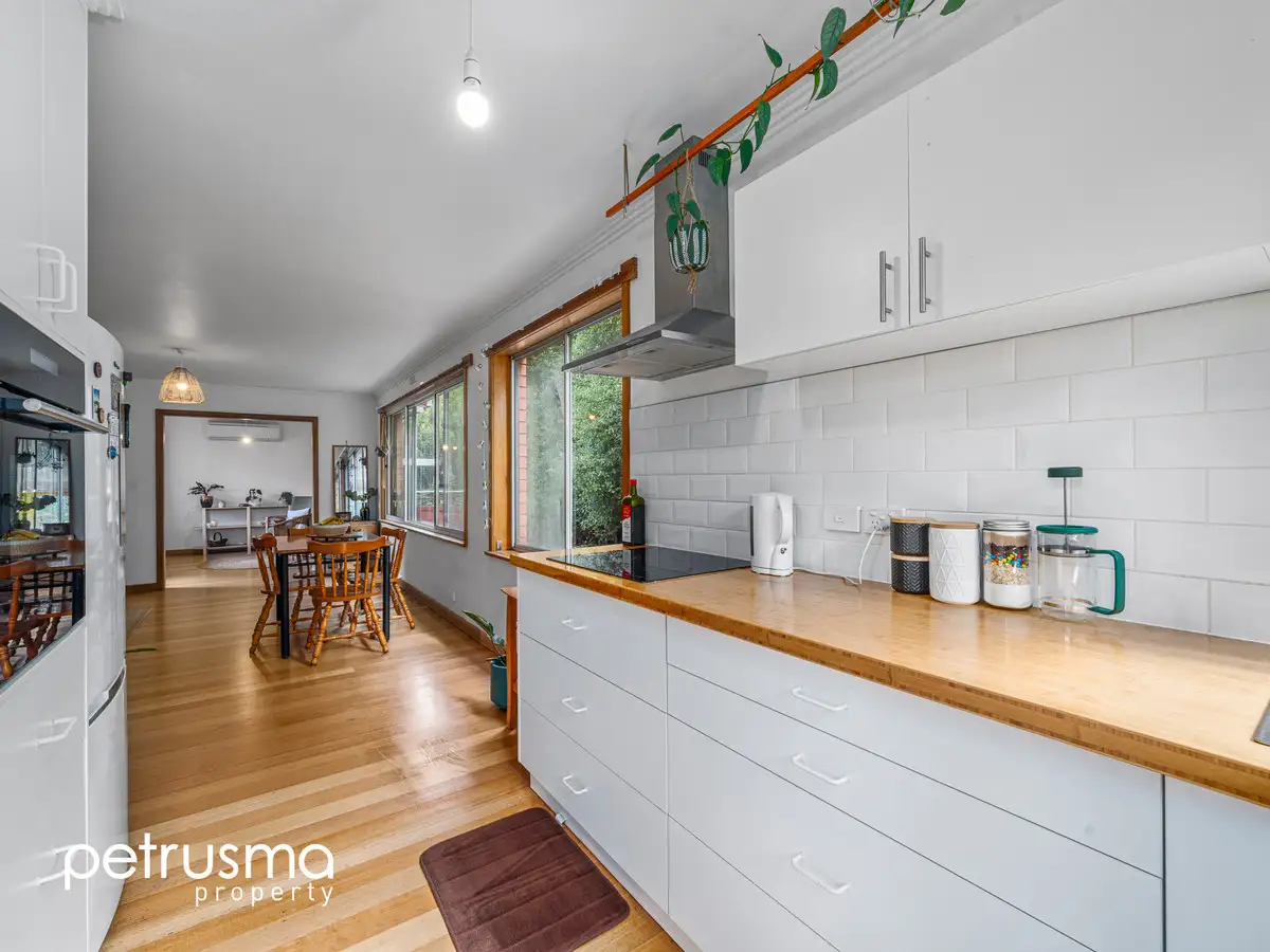 Main view of Homely unit listing, 5/7 Derwentwater Avenue, Sandy Bay TAS 7005