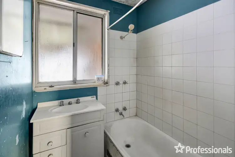 Fifth view of Homely house listing, 34 Callaghan Street, Ashmont NSW 2650