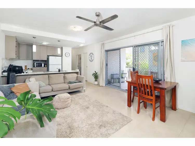 Main view of Homely unit listing, 2/28 Adelaide Street, Carina QLD 4152
