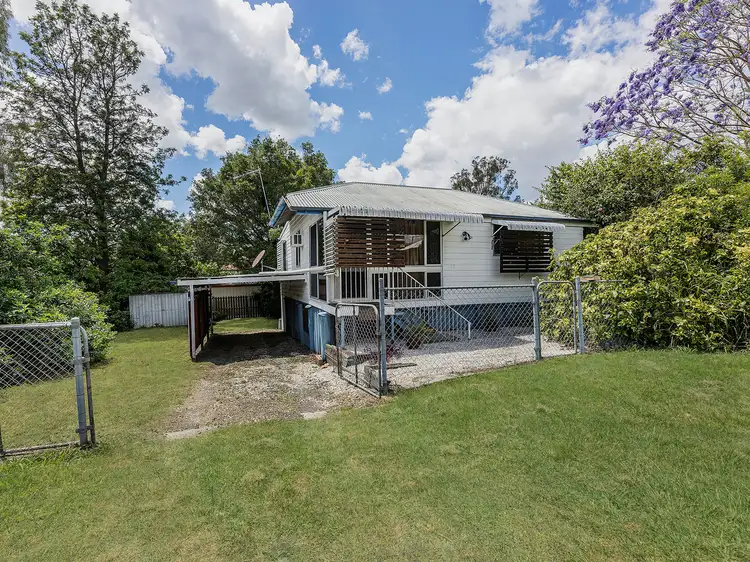 33 Pine Street, North Ipswich QLD 4305