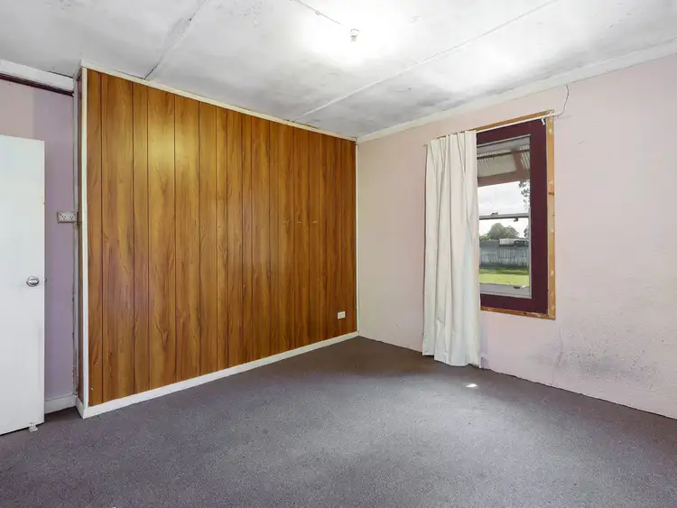 Fifth view of Homely house listing, 122 Thomson Street, Sale VIC 3850