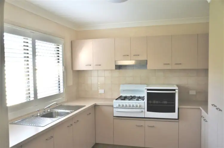 Second view of Homely unit listing, 5/8 Highfields Road, Highfields QLD 4352