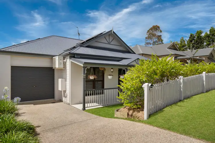 8 Sailboat Way, Springfield Lakes QLD 4300