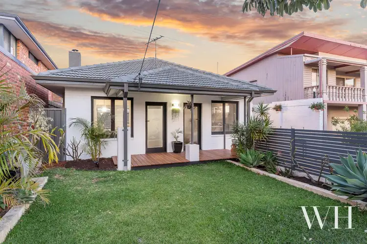 13 Noel Street, Hilton WA 6163