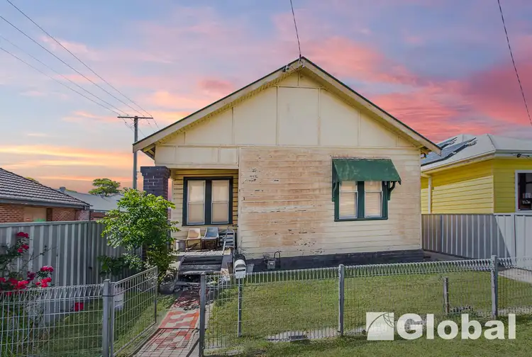 1 Curley Road, Broadmeadow NSW 2292