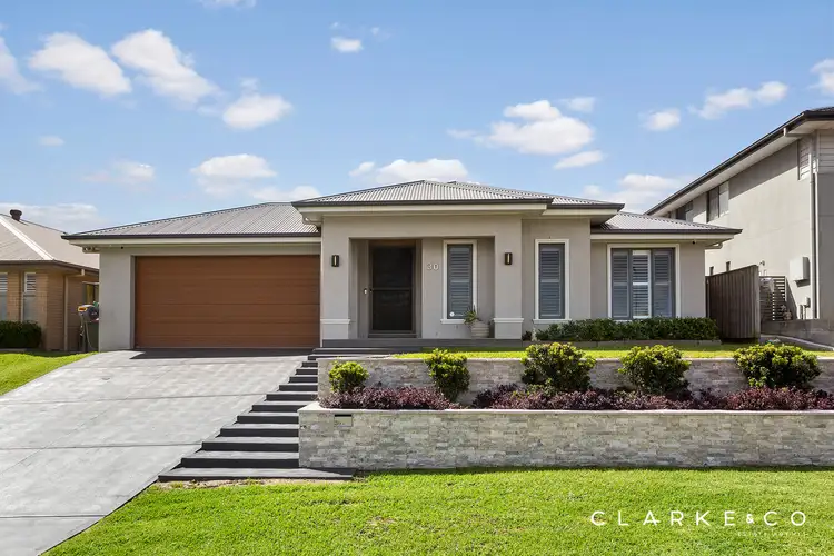 30 Cockatoo Ridge, Aberglasslyn NSW 2320
