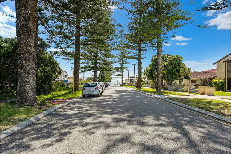 5/18 Flora Terrace, Watermans Bay WA 6020