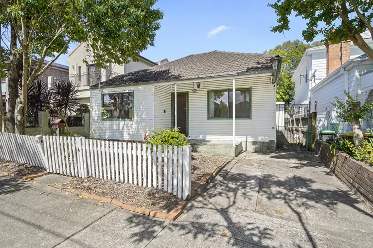 33/1 Windsor Avenue, Croydon Park NSW 2133