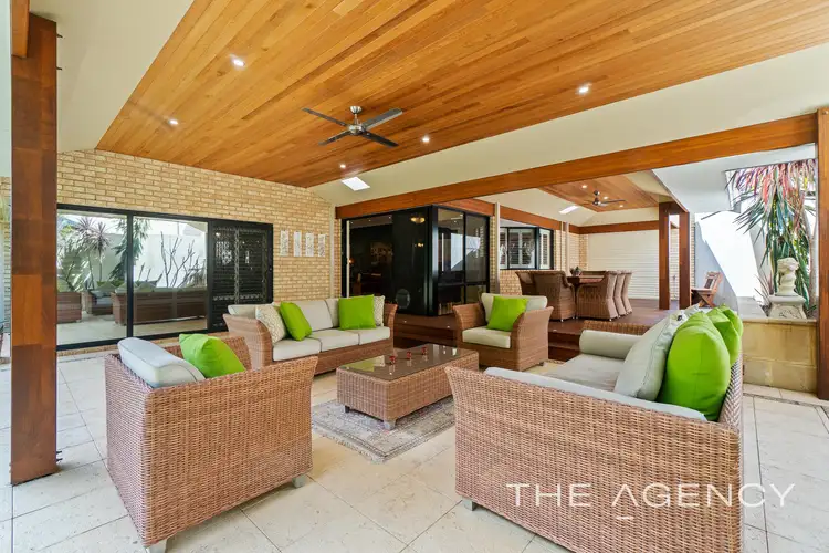 14 St Thomas Loop, Iluka WA 6028