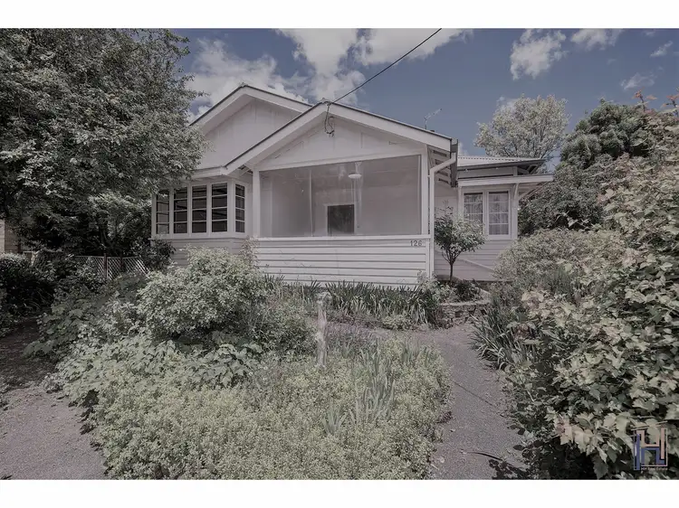 126 Mann Street, Armidale NSW 2350