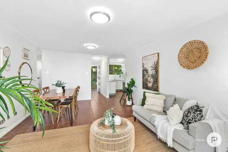 Sixth view of Homely apartment listing, 2/39 Sydney Street, New Farm QLD 4005