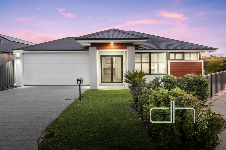 2 Candlestick Avenue, Landsdale WA 6065