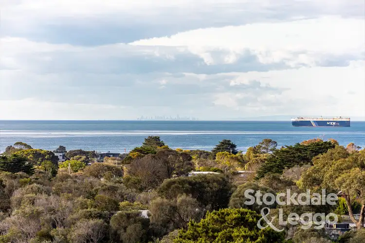 17 Burdoo Street, Rye VIC 3941