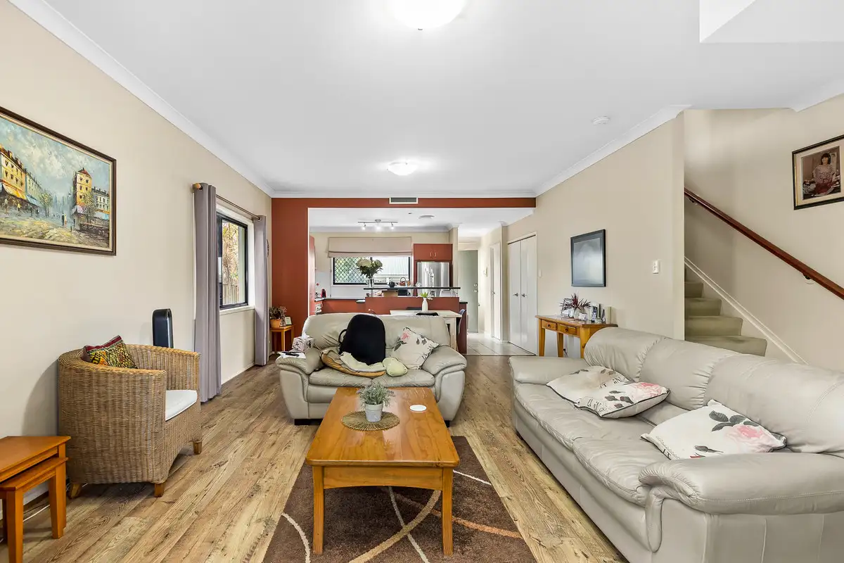 Main view of Homely townhouse listing, 1/709 Oxley Road, Corinda QLD 4075