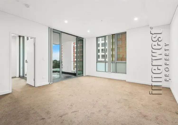 23-25 Churchill Avenue
