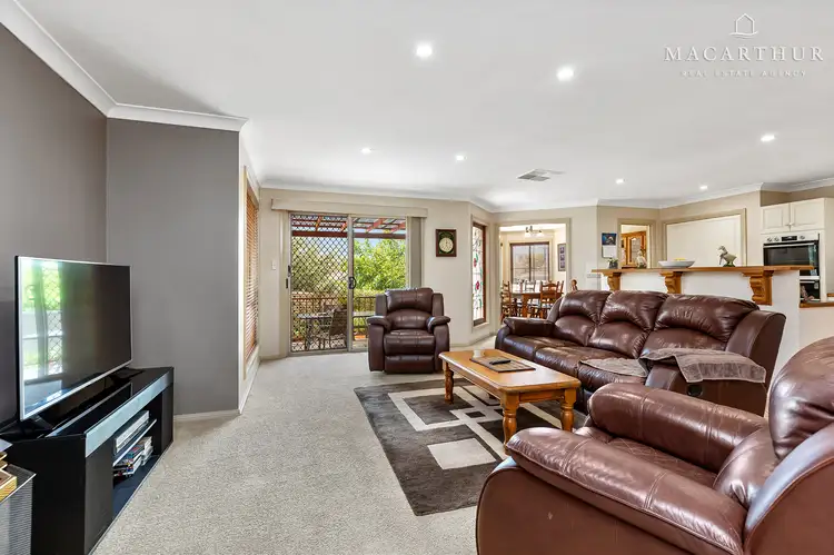 Sixth view of Homely house listing, 3 Fletcher Place, Kooringal NSW 2650