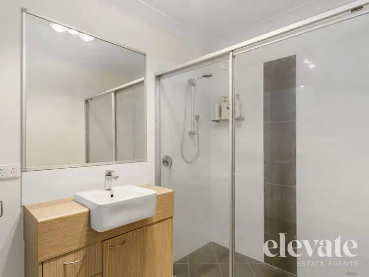 8/11 Cottenham Street, Fairfield QLD 4103