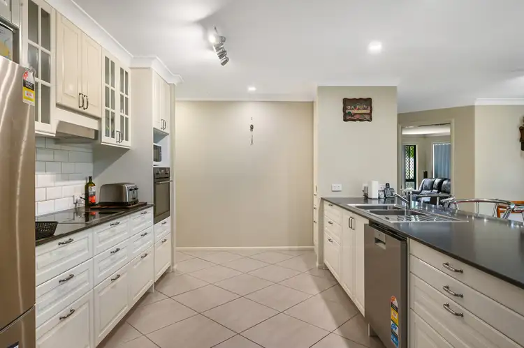 Second view of Homely house listing, 4 Duncan Street, Wilsonton Heights QLD 4350