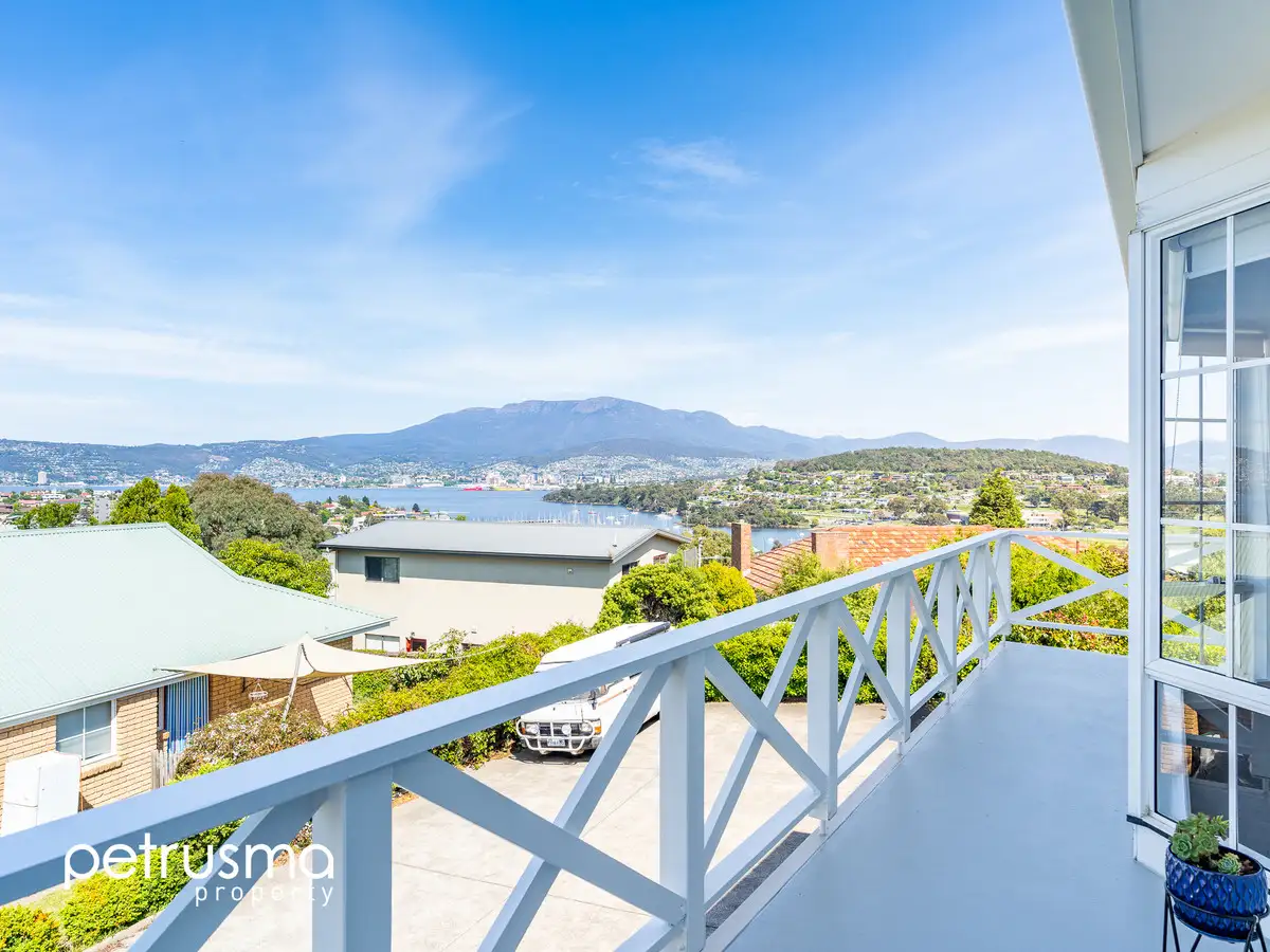 Main view of Homely unit listing, 1/28 Alma Street, Bellerive TAS 7018
