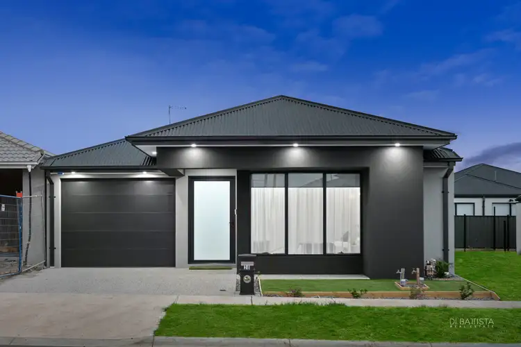 38 Callicoma Street, Mickleham VIC 3064