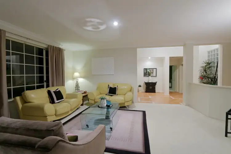 Sixth view of Homely house listing, 2 Casuarina Court, Canning Vale WA 6155