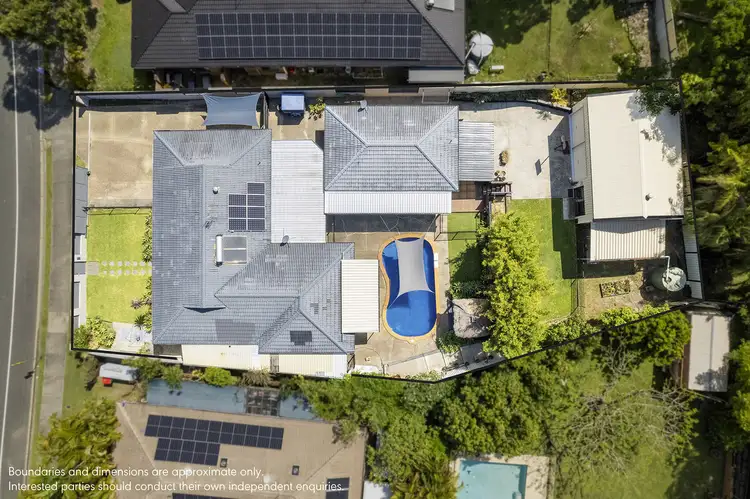 17 California Drive, Oxenford QLD 4210