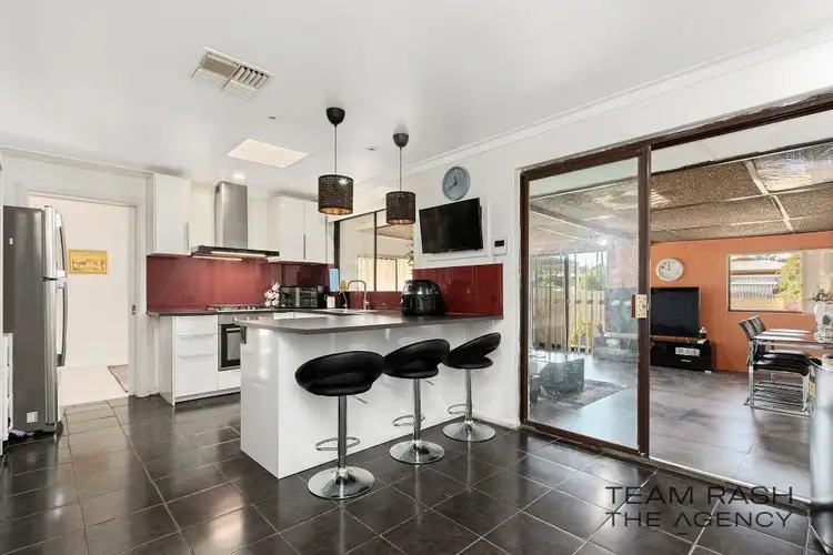Sixth view of Homely house listing, 32 Ellesmere Road, Swan View WA 6056