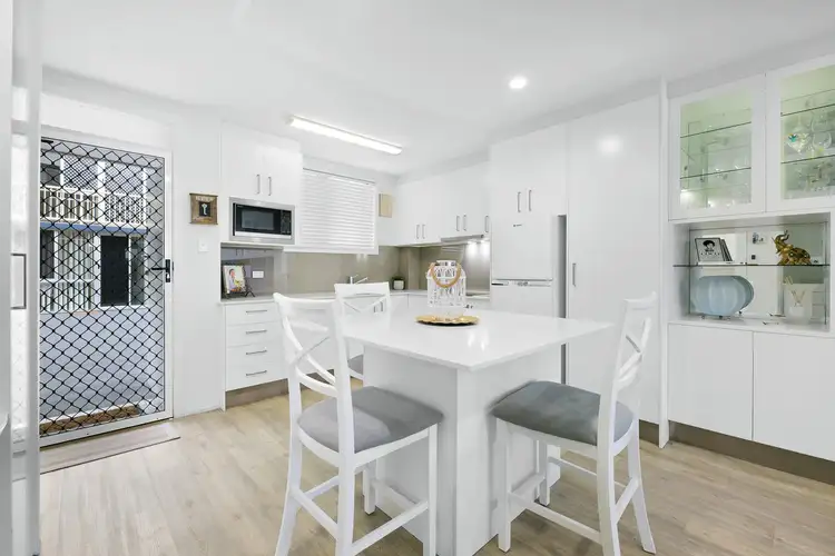 Sixth view of Homely unit listing, 10/286 The Esplanade, Miami QLD 4220