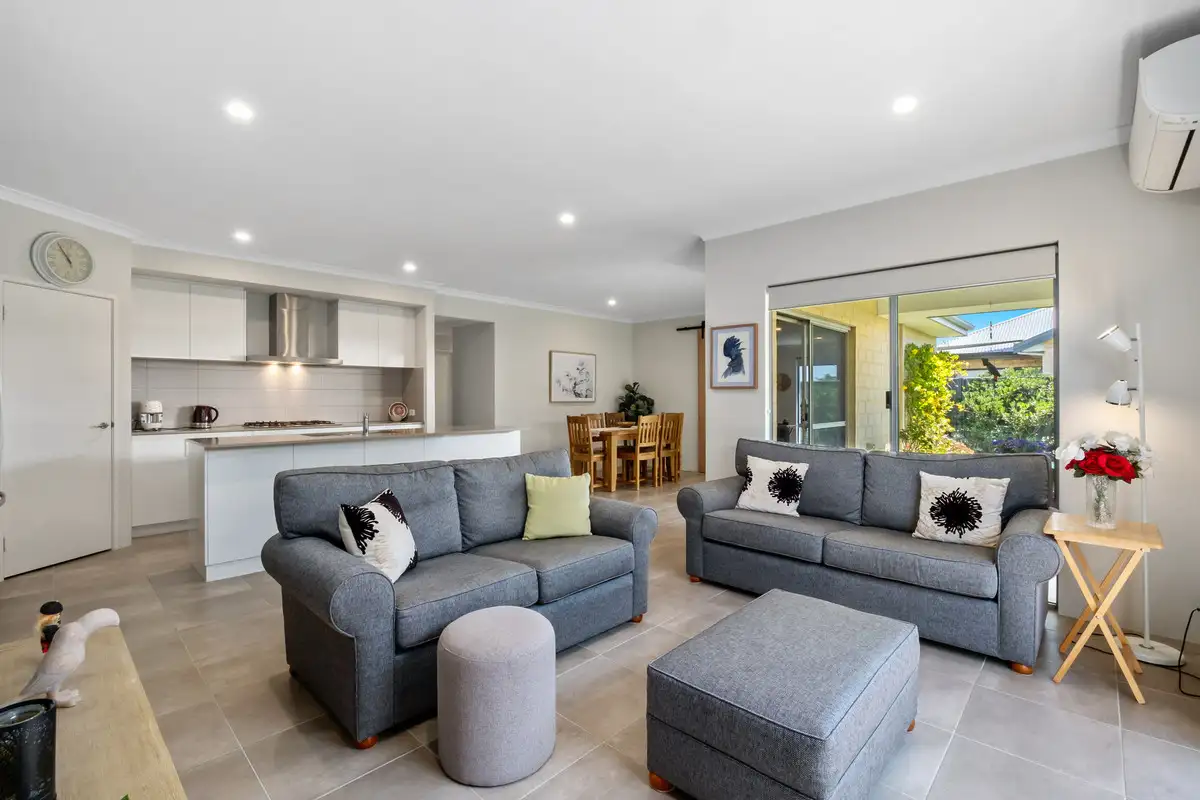 Main view of Homely house listing, 10 Bartley Chase, Aveley WA 6069