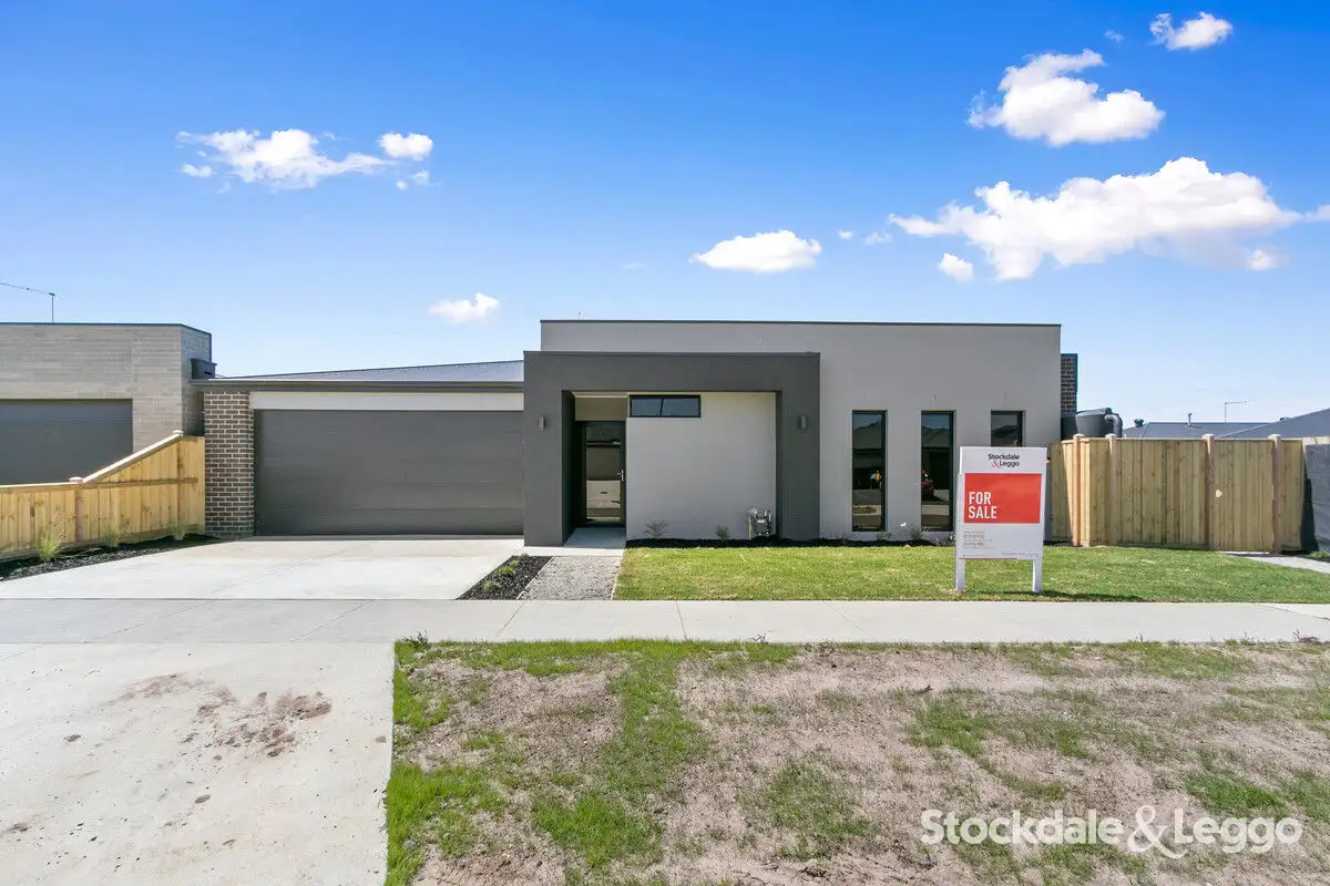 Main view of Homely house listing, 19a Dooyork Crescent, Traralgon VIC 3844