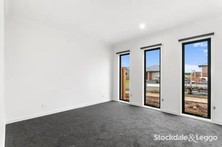 Fifth view of Homely house listing, 19a Dooyork Crescent, Traralgon VIC 3844