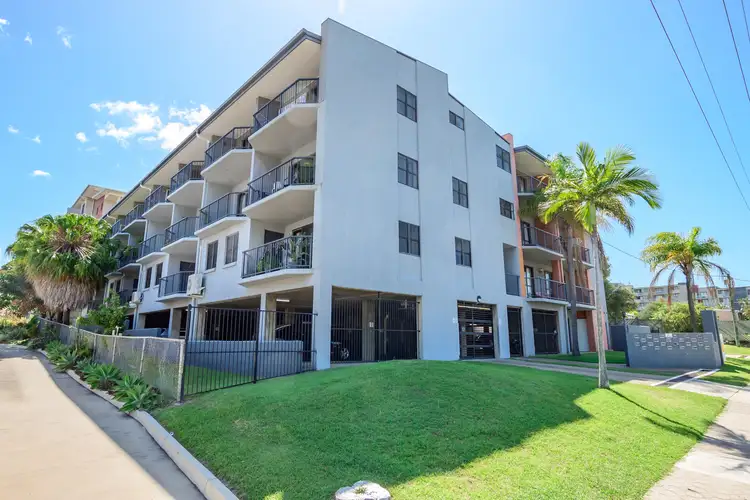 Main view of Homely unit listing, 2/83-85 Auckland Street, Gladstone Central QLD 4680