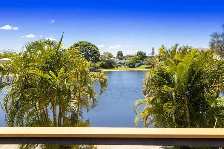 30 Spoonbill Court, Burleigh Waters QLD 4220