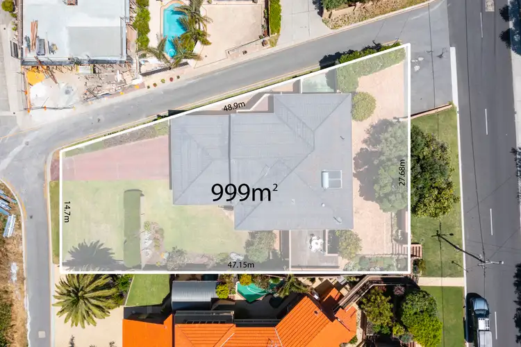 2 Clontarf Street, Sorrento WA 6020
